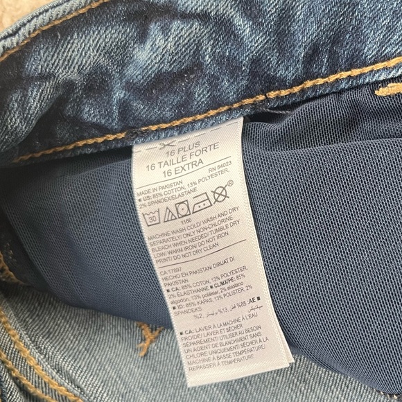 ❌SOLD❌ Size 16 Old Navy Rockstar Super Skinny High Rise Jeans - Picture 6 of 6